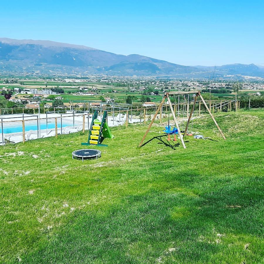 Agriturismo Incanto Della Natura Cannara Ngoại thất bức ảnh
